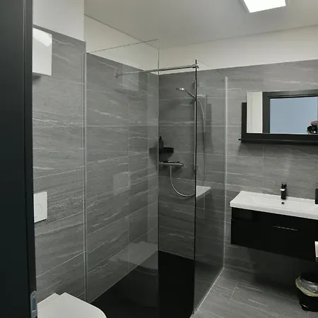 Hotel Afia Cama