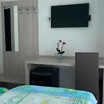 Szálloda Afia *